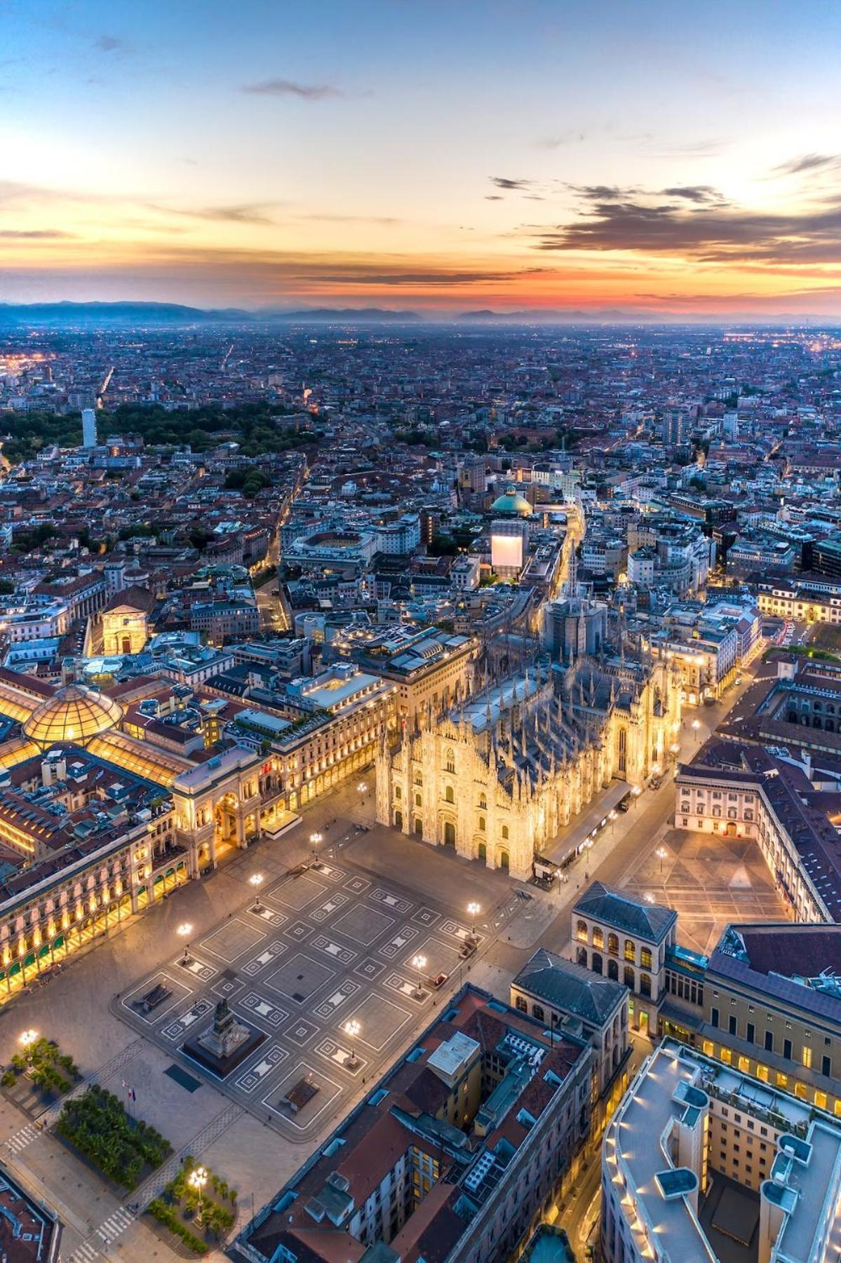 Free Parking - Duomo Bilocale - Private Gym- Metropolitana