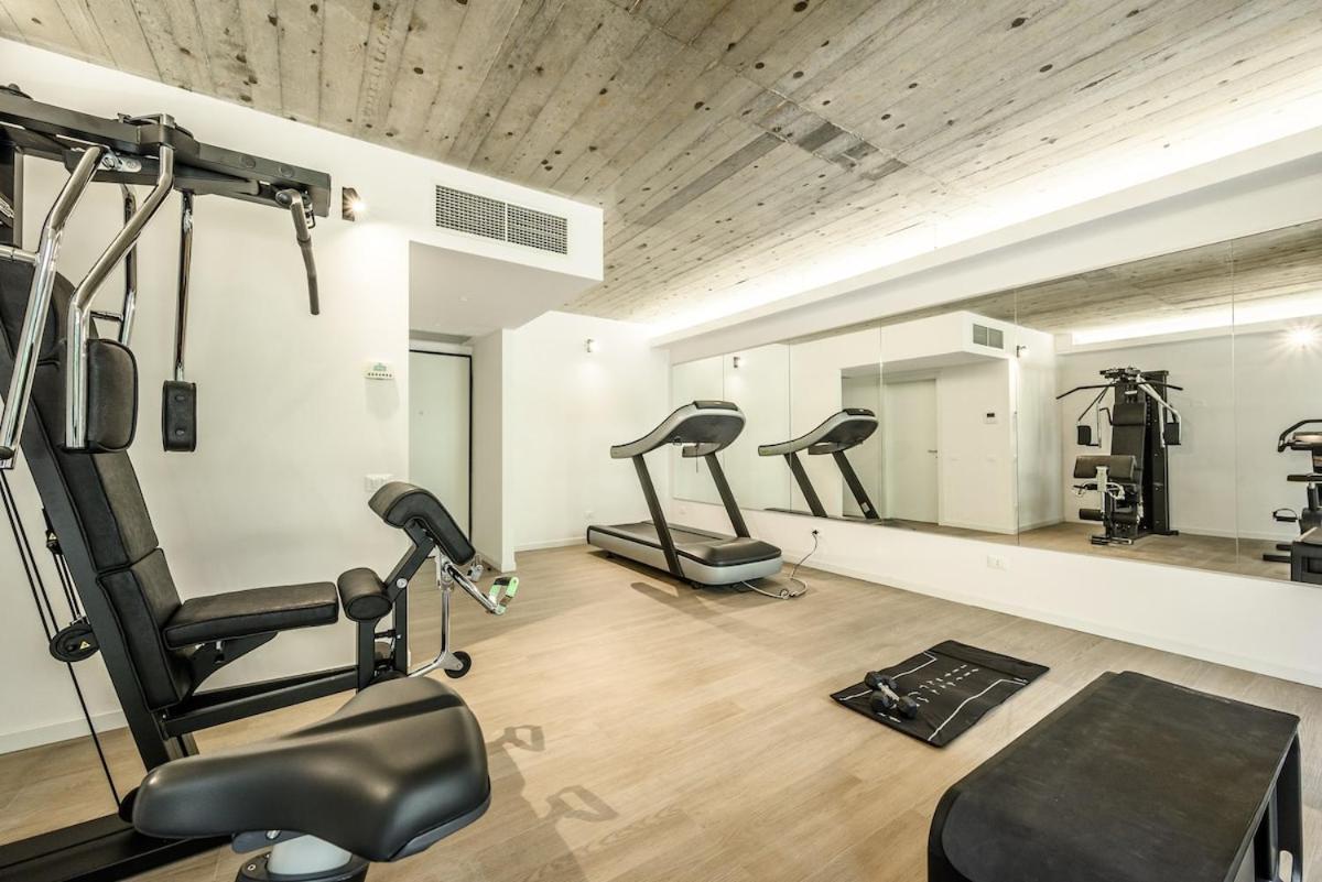 Free Parking - Duomo Bilocale - Private Gym- Metropolitana Appartement *
